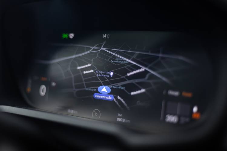 Vehicle Trackers can save truck insurance costs